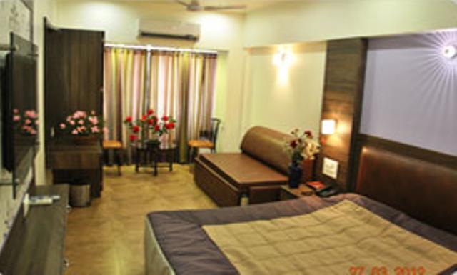 Shreyas Hotel Mahābaleshwar Екстериор снимка
